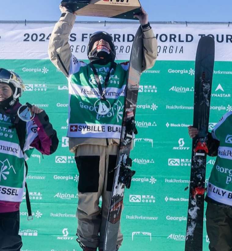 Sybille wint de GEORGIA PRO Stop van de Freeride World Tour