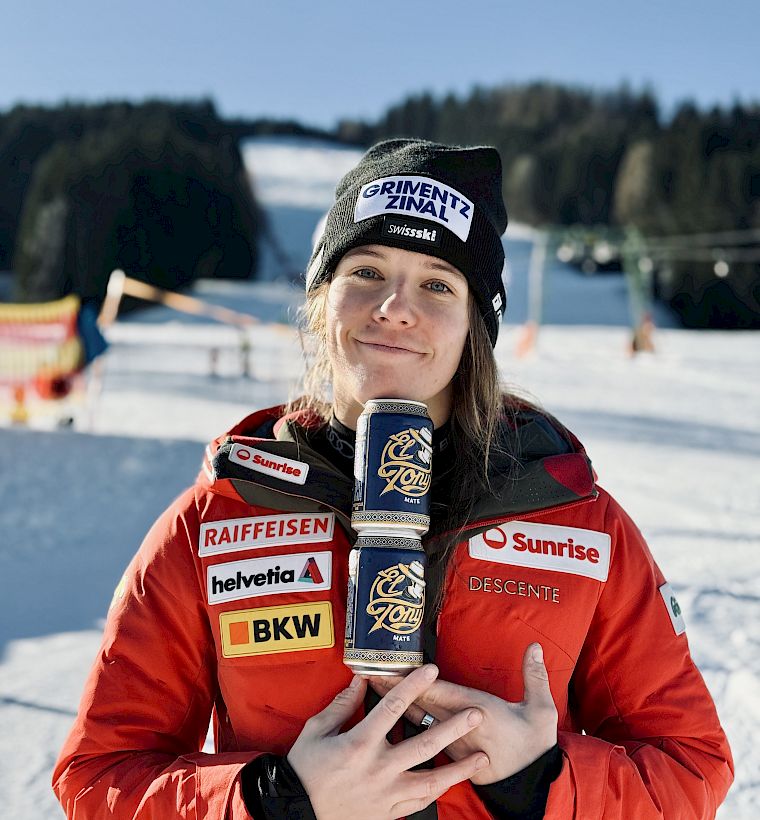 Camille Rast remporte le slalom de Flachau
