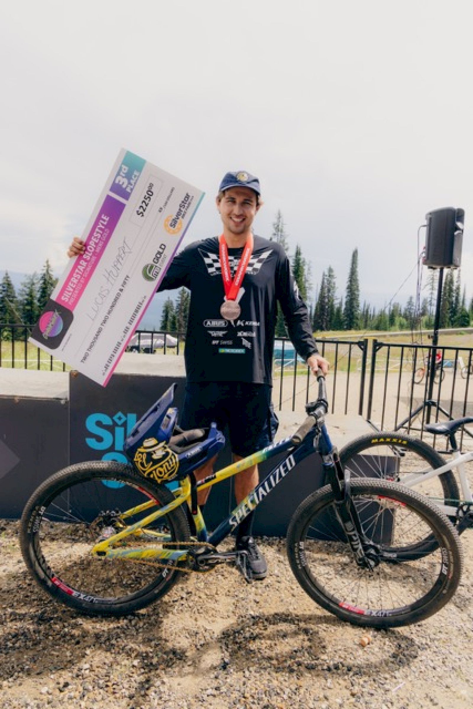 Lucas Huppert sur le podium à Silverstar
